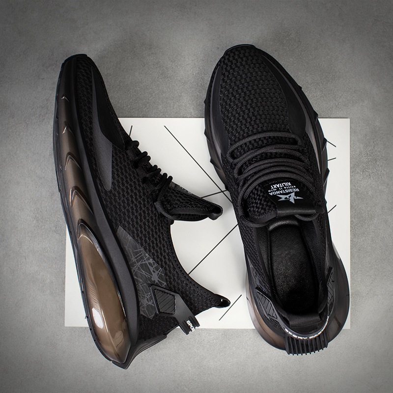 Men's New Fashionable Sports and Leisure Breathable Fly Knit Shock-absorbing Sports Shoes
