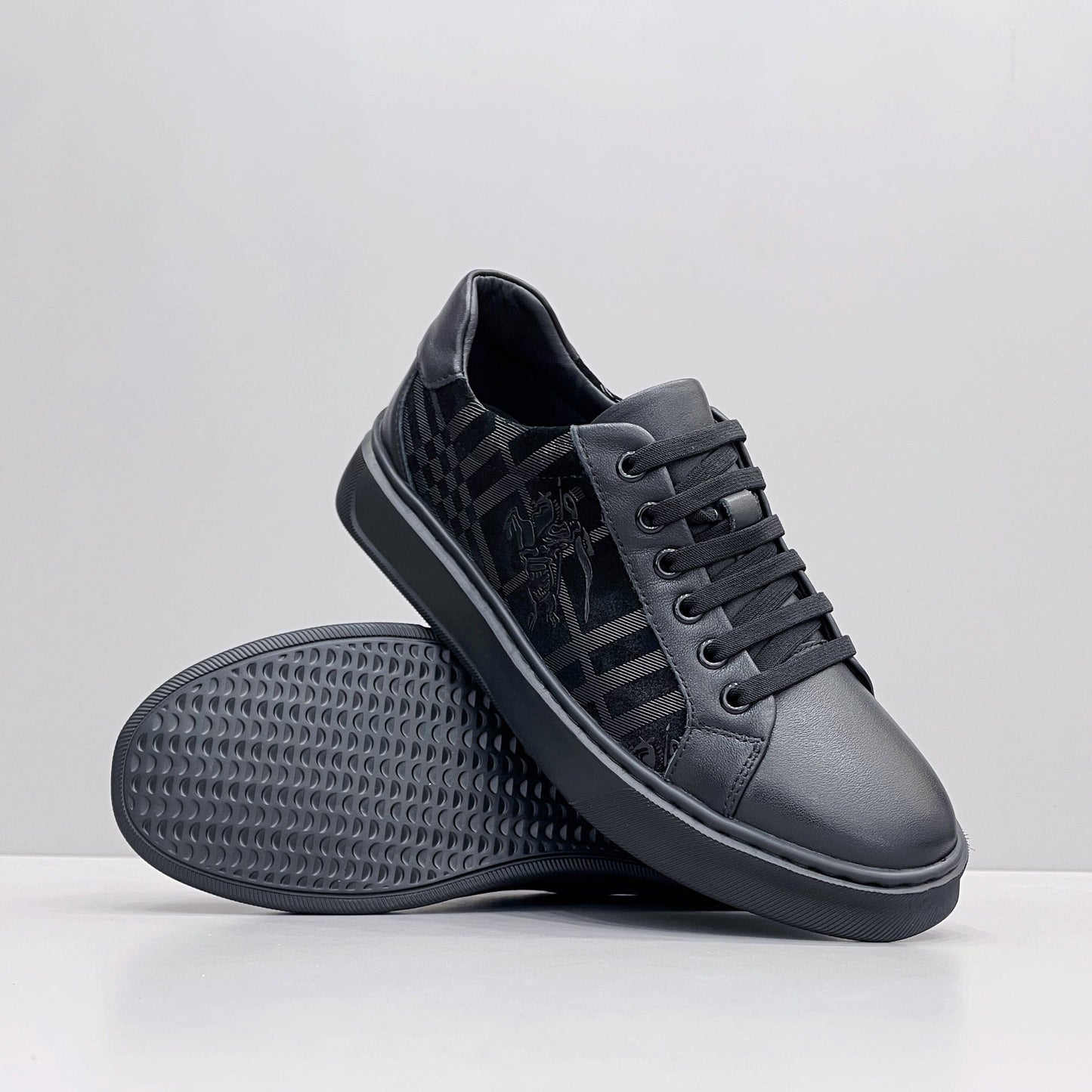 Men's High-end Leather Soft-soled Casual Shoes